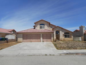 3157 Dolomite Ave, Palmdale, CA 93550-8373
