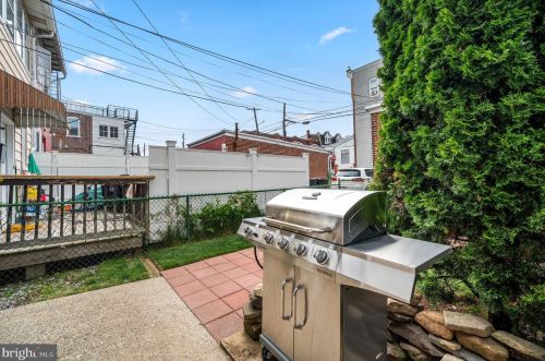 1130 Tilghman St, Allentown PA  18102-2253 exterior