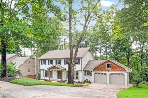 4120 Summit Dr, Marietta, GA 30068-4150