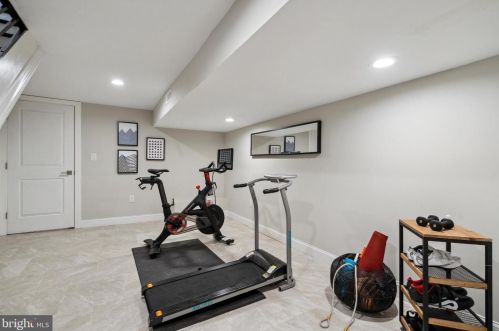 1243 24th St, Philadelphia PA  19121-4820 exterior