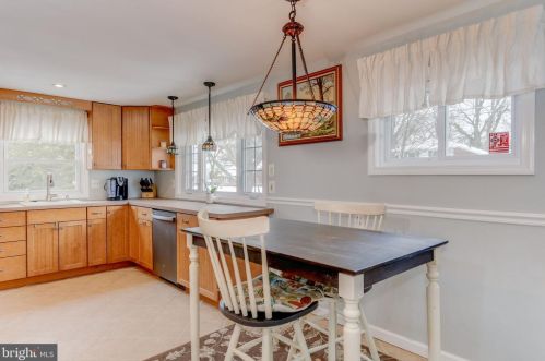 958 Chesterfield Rd, Haddonfield NJ 08033-3615 exterior