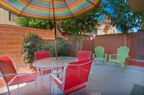 1041 Lamark Ln, Anaheim CA  92802-3404 exterior