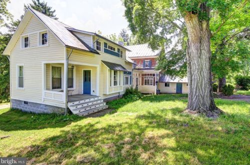 16960 Ivandale Rd, Hamilton, VA 20158-9423