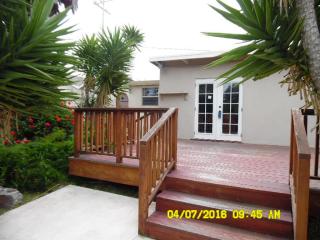 1323 Elm Ave, Seaside, CA 93955-5004