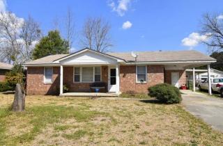 2305 Laurie St, Cayce-West Columbia SC  29033-2523 exterior