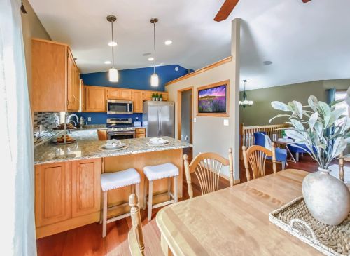 7643 31st St, Saint Paul MN  55128-4045 exterior