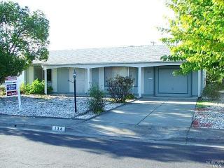 134 Lassen Cir, Vacaville, CA 95687-3402