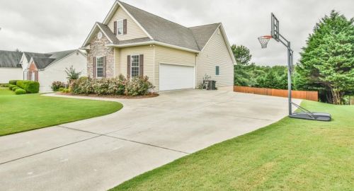 4439 Circassian Pl, Gainesville, GA 30507-8783