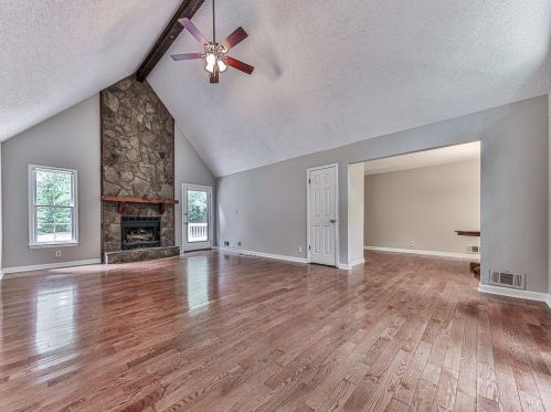 109 Holly Creek Ct, Holly Springs, GA 30188-1751