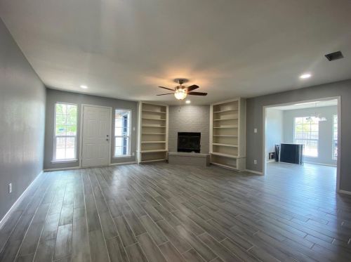 5317 Weddington Ct, Fort Worth TX  76133-5909 exterior