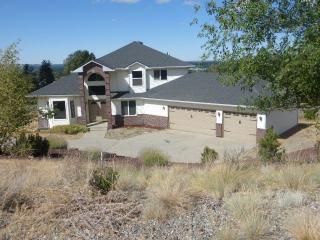 6022 Dearborn Rd, Spokane, WA 99223-1720