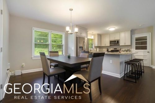 3305 Flowers Dr, Atlanta, GA 30337-1001