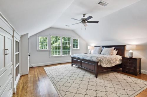 72 Brookhaven Dr, Atlanta GA  30319-3004 exterior