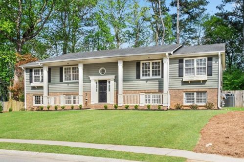 2408 Renny Ct, Marietta, GA 30066-5726