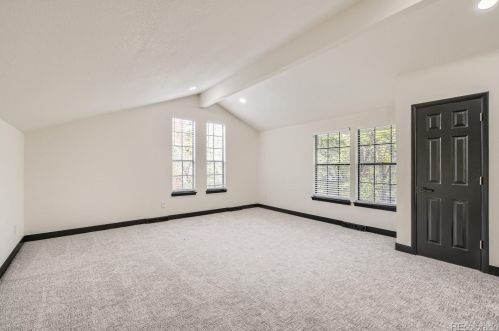 8526 Mineral Cir, Englewood CO 80112-2748 exterior