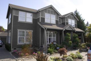 3224 175th St, Bothell WA  98012-6670 exterior