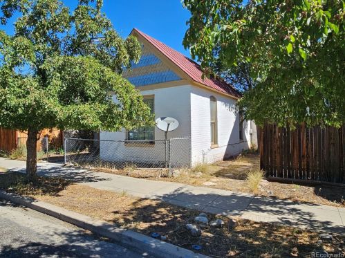 138 4th St, Salida, CO 81201-2616