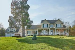 14329 Rosefinch Cir, Leesburg, VA 20176-6049