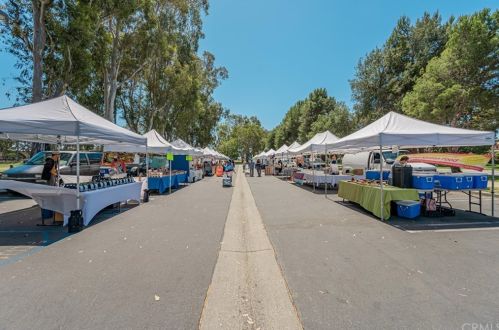2563 Plaza Del Amo, Torrance CA  90503-7323 exterior