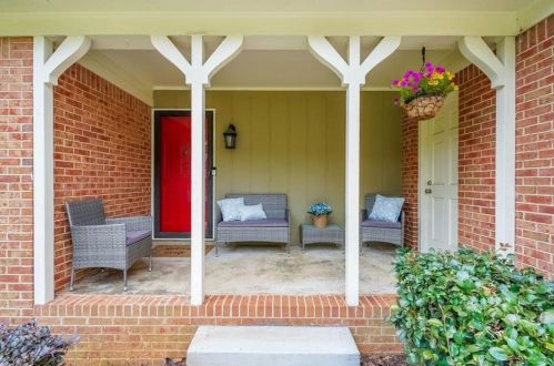 4152 Echo Woods Dr, Clarkston, GA 30021-2708