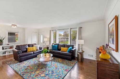 101 104th St, Minneapolis MN  55420-5303 exterior