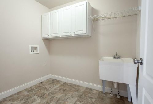 2375 Briarcliff Cmns, Atlanta GA  30345-2175 exterior