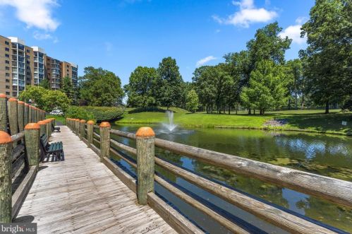 15107 Interlachen Dr, Silver Spring MD 20906-5625 exterior