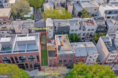 961 Lawrence St, Philadelphia, PA 19123-1439