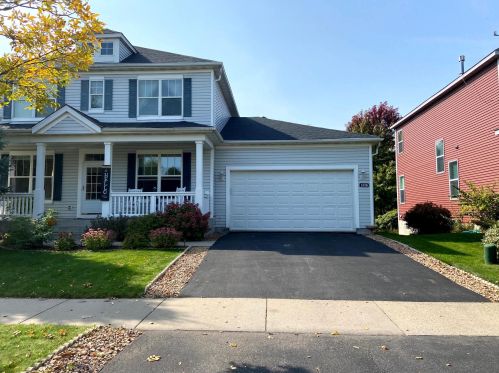 1876 Clover Meadow Dr, Chaska, MN 55318-5400