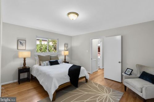 9308 2 Ave, Silver Spring MD 20910-2151 exterior