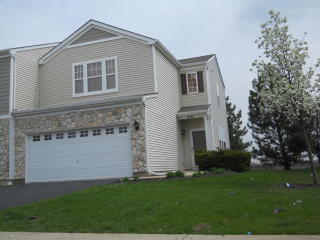 4121 Blackstone Dr, Aurora IL  60504-5484 exterior