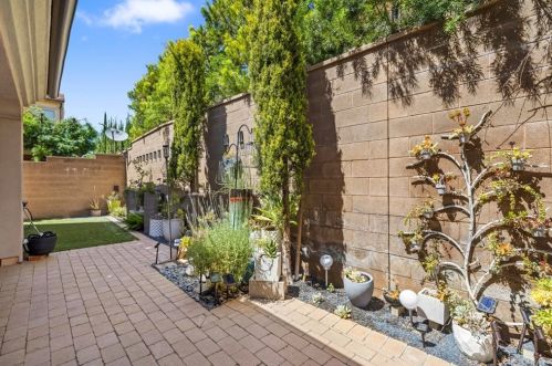 29 Bromeliad, Irvine CA  92618-2247 exterior