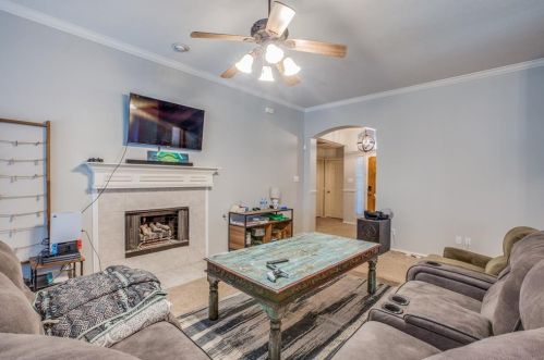 4628 Mustang Dr, Fort Worth TX  76137-5638 exterior