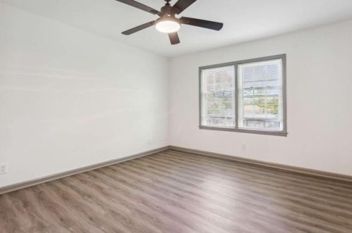 74 Montre Sq, Atlanta GA  30327-4044 exterior