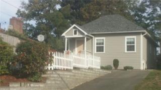 4820 Kenyon St, Seattle, WA 98118-4133