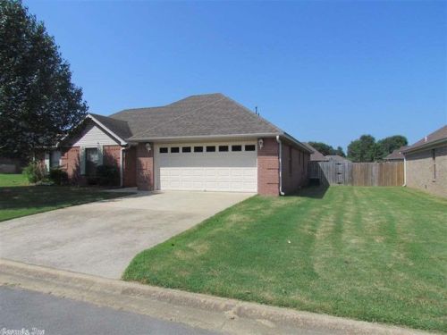 213 Crain Dr, Searcy, AR 72143-4962