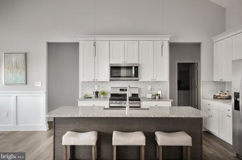 258 Speaks Ln, Harpers Ferry WV  25425 exterior