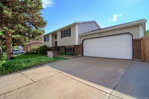 11671 Birch Dr, Denver, CO 80233-5132