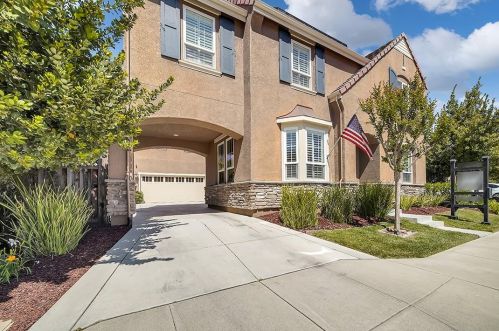 5864 Caliente Way, Gilroy, CA 95020-6831