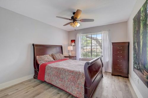 6535 Fair Vly Trl, Austin TX  78749-1250 exterior