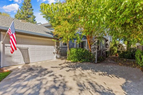 8078 Briar Ridge Ln, Citrus Heights, CA 95610-7954
