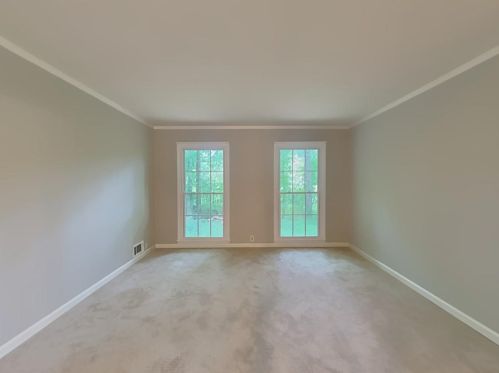 4790 Matterhorn Dr, Lilburn GA  30047-4640 exterior