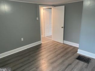 1331 James St, Harrisburg, PA 17102-1940