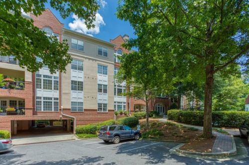 3636 Habersham Rd, Atlanta GA  30305-1153 exterior