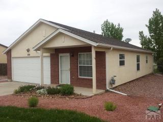 638 Maher Dr, Pueblo, CO 81007-1654