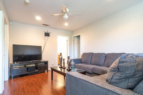 534 Lark Ellen Ave, Covina, CA 91722-3412