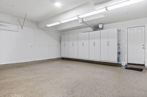 42 Arborside, Irvine CA  92603-0111 exterior