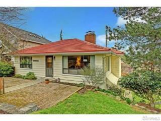 8356 Loyal Way, Seattle, WA 98117-3949