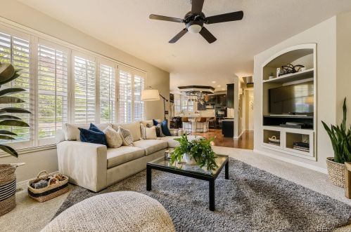 19113 Fair Dr, Aurora CO 80016-6176 exterior