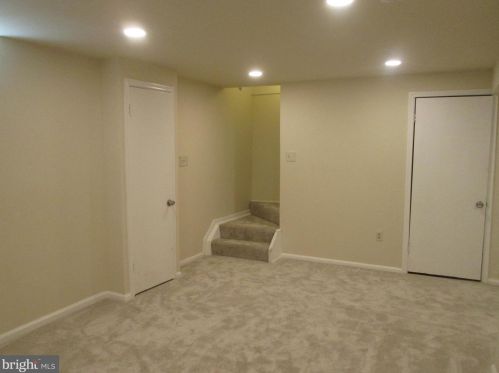 15 Valleyfield Ct, Silver Spring MD 20906-5724 exterior